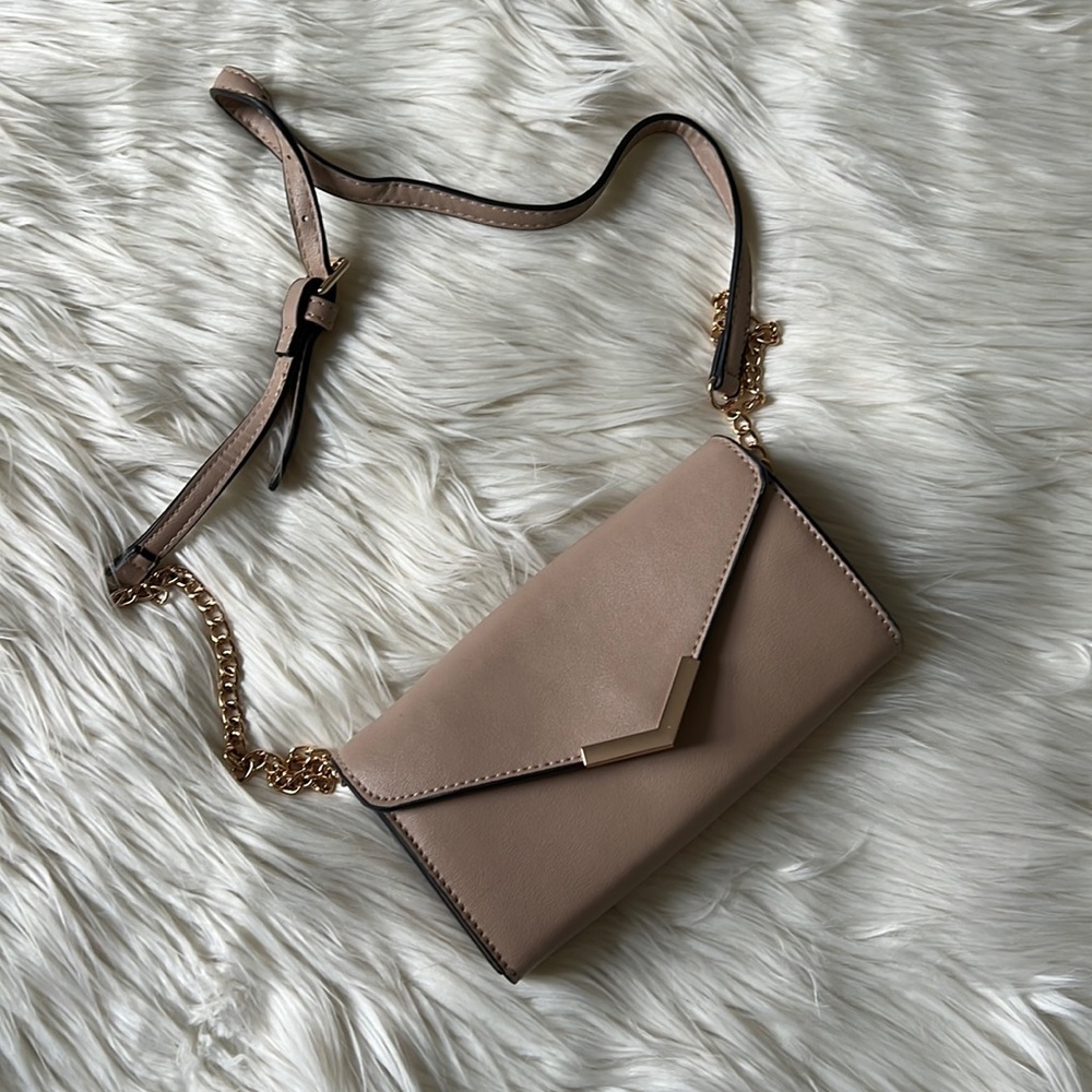 Beige crossbody